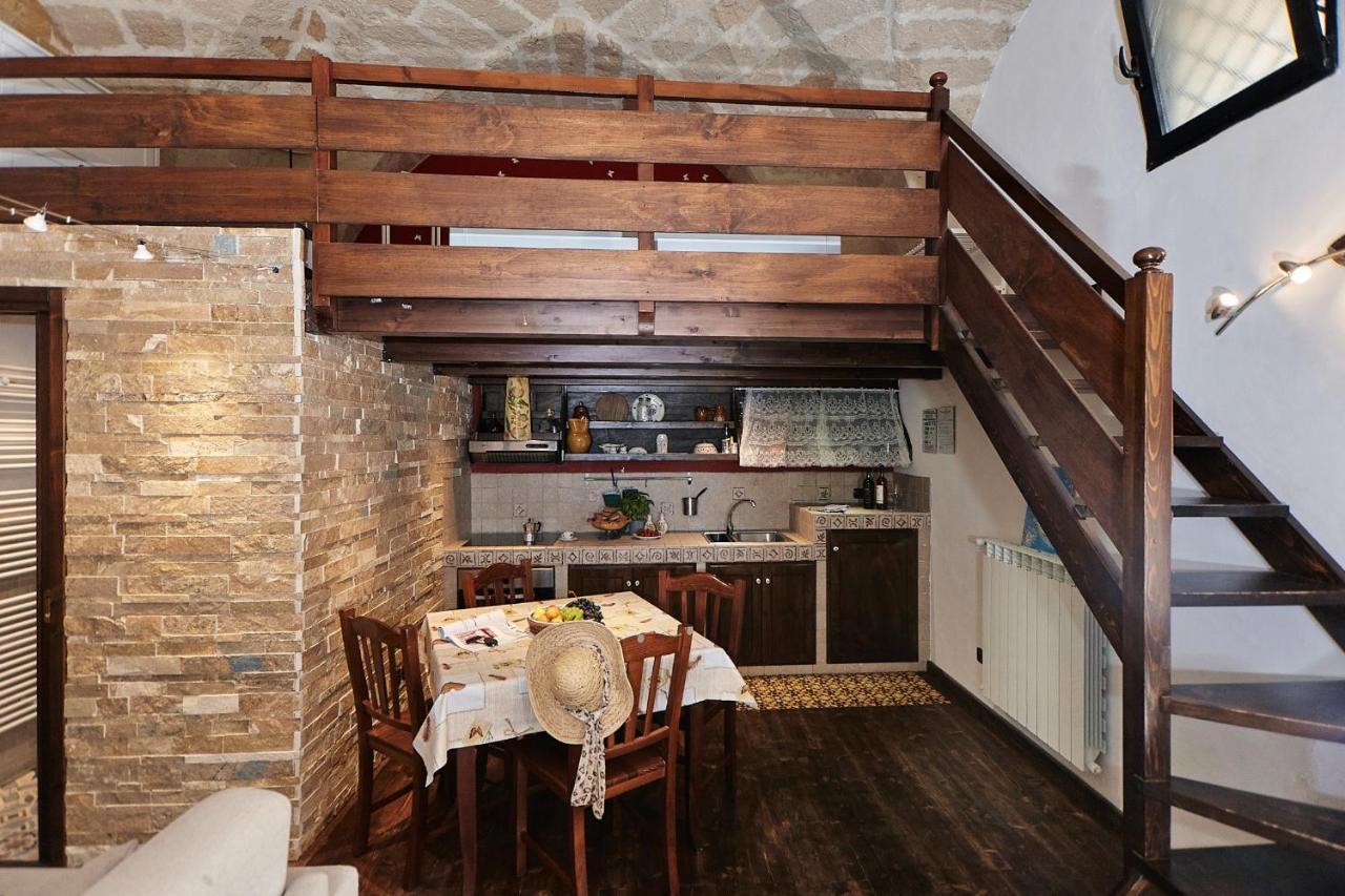 B&B Isola Dello Stampatore Лечче Екстер'єр фото