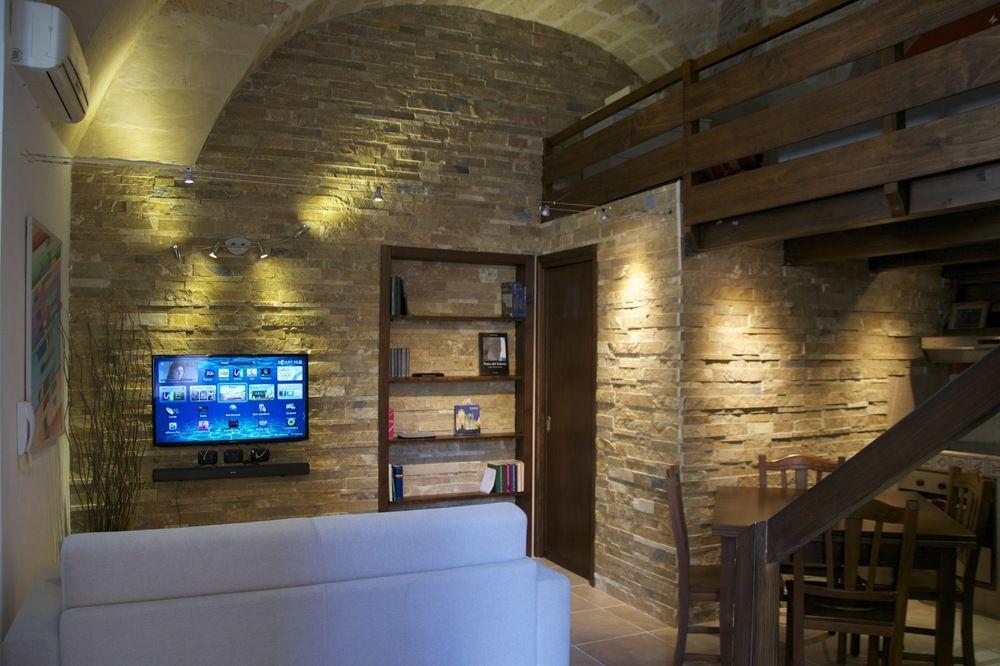 B&B Isola Dello Stampatore Лечче Екстер'єр фото