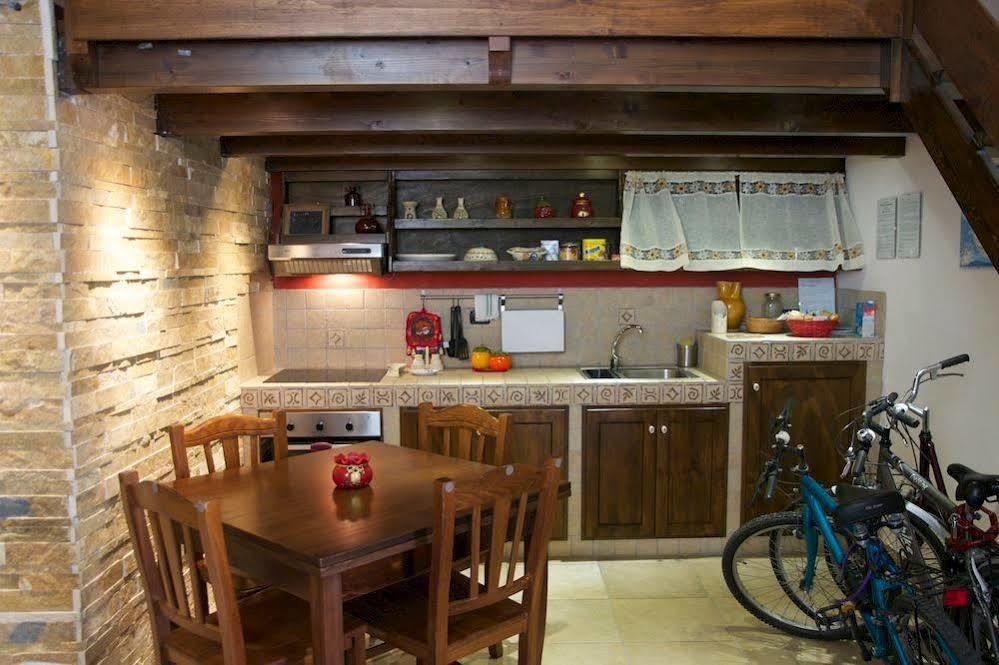 B&B Isola Dello Stampatore Лечче Екстер'єр фото